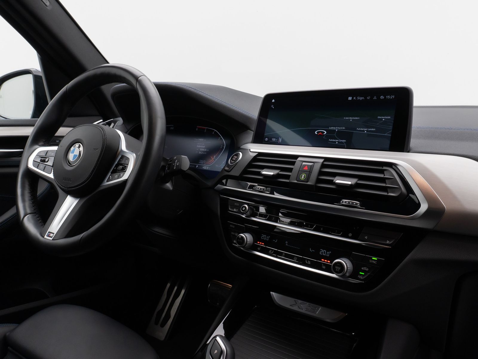 Fahrzeugabbildung BMW X3 xD30d M Sport HUD Kamera DAB Alarm AHK 19Zoll