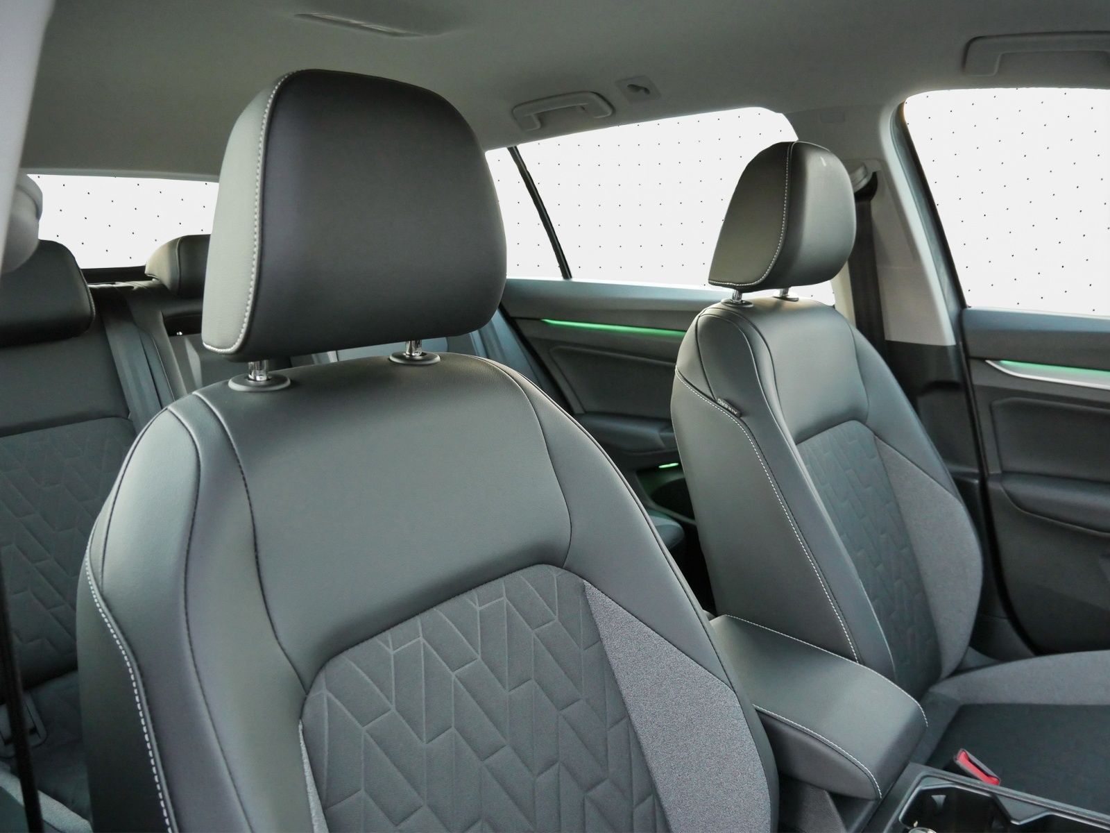 Volkswagen Golf - Bild 9