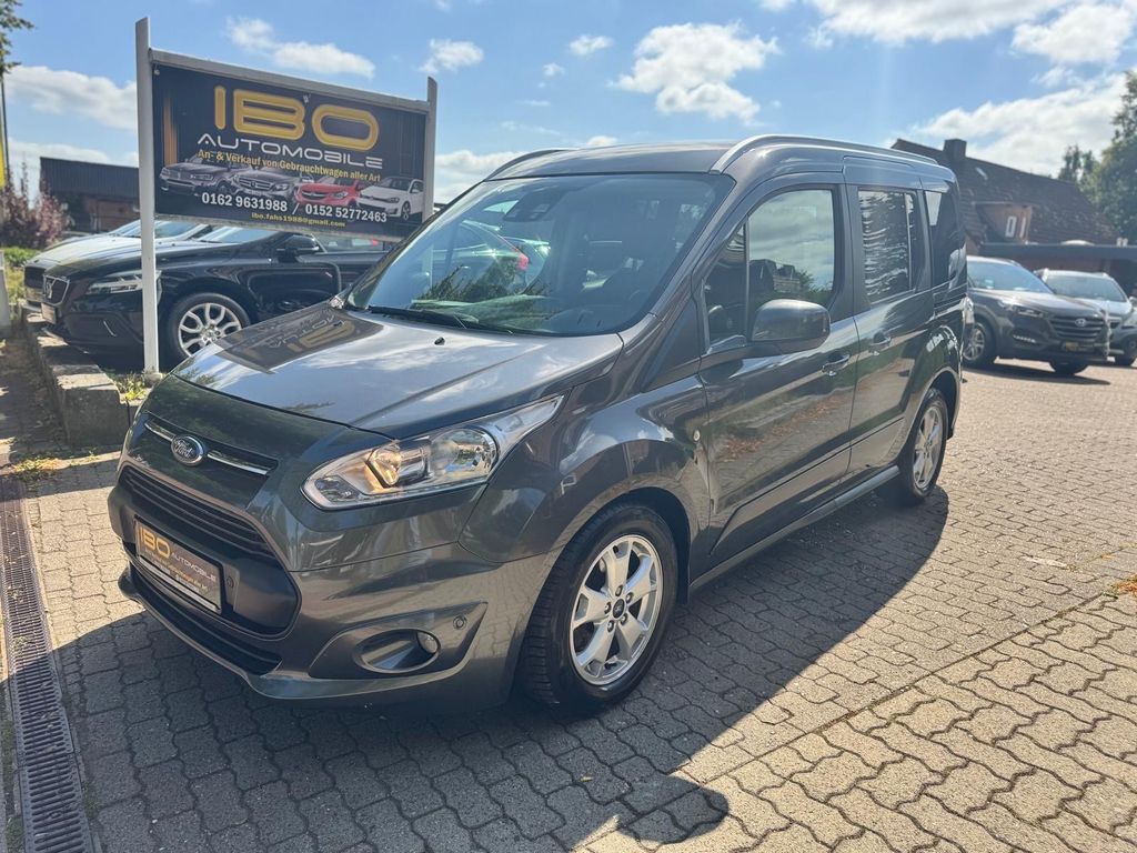 Image of Ford Tourneo