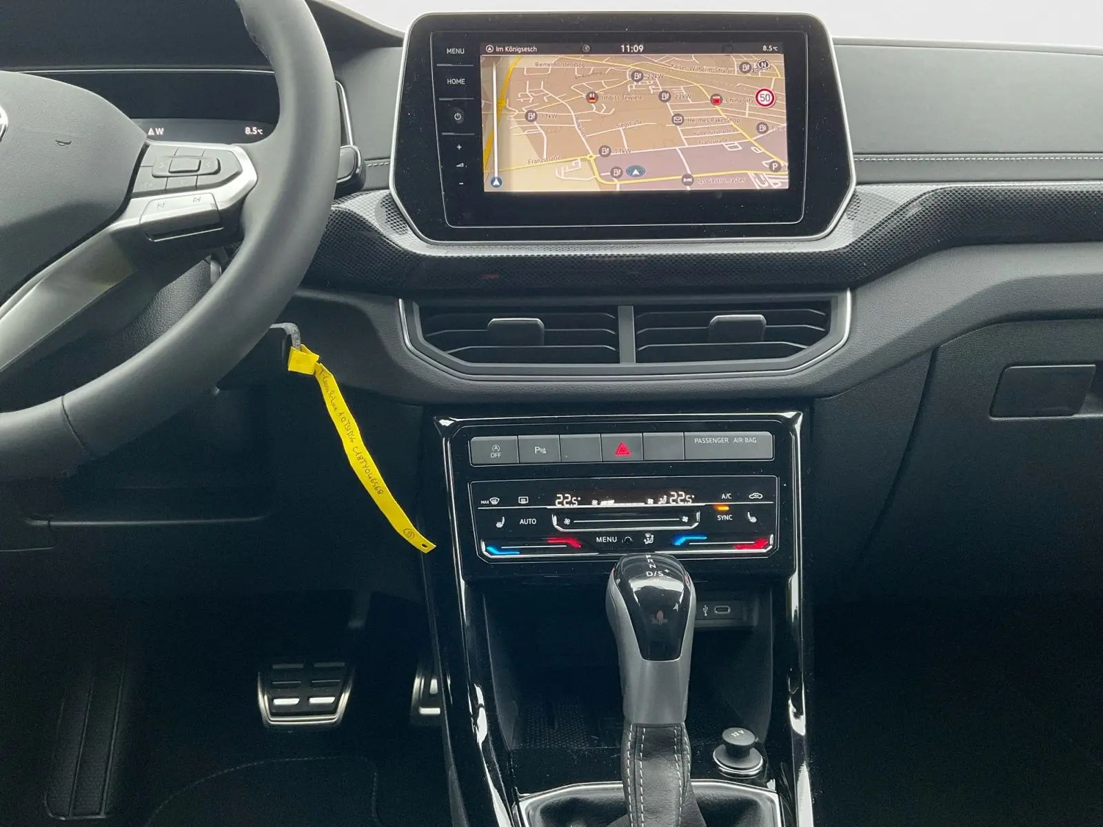 Volkswagen T-Cross R-Line 1.0 TSI DSG AHK Kamera Navi ACC A, миниатюра 11