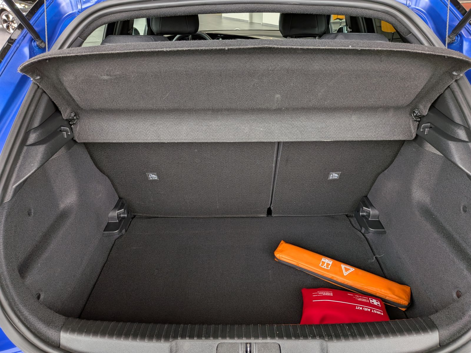 Fahrzeugabbildung Opel Mokka GS Black ACC Cam Matrix LHz TECH-PAKET 17"
