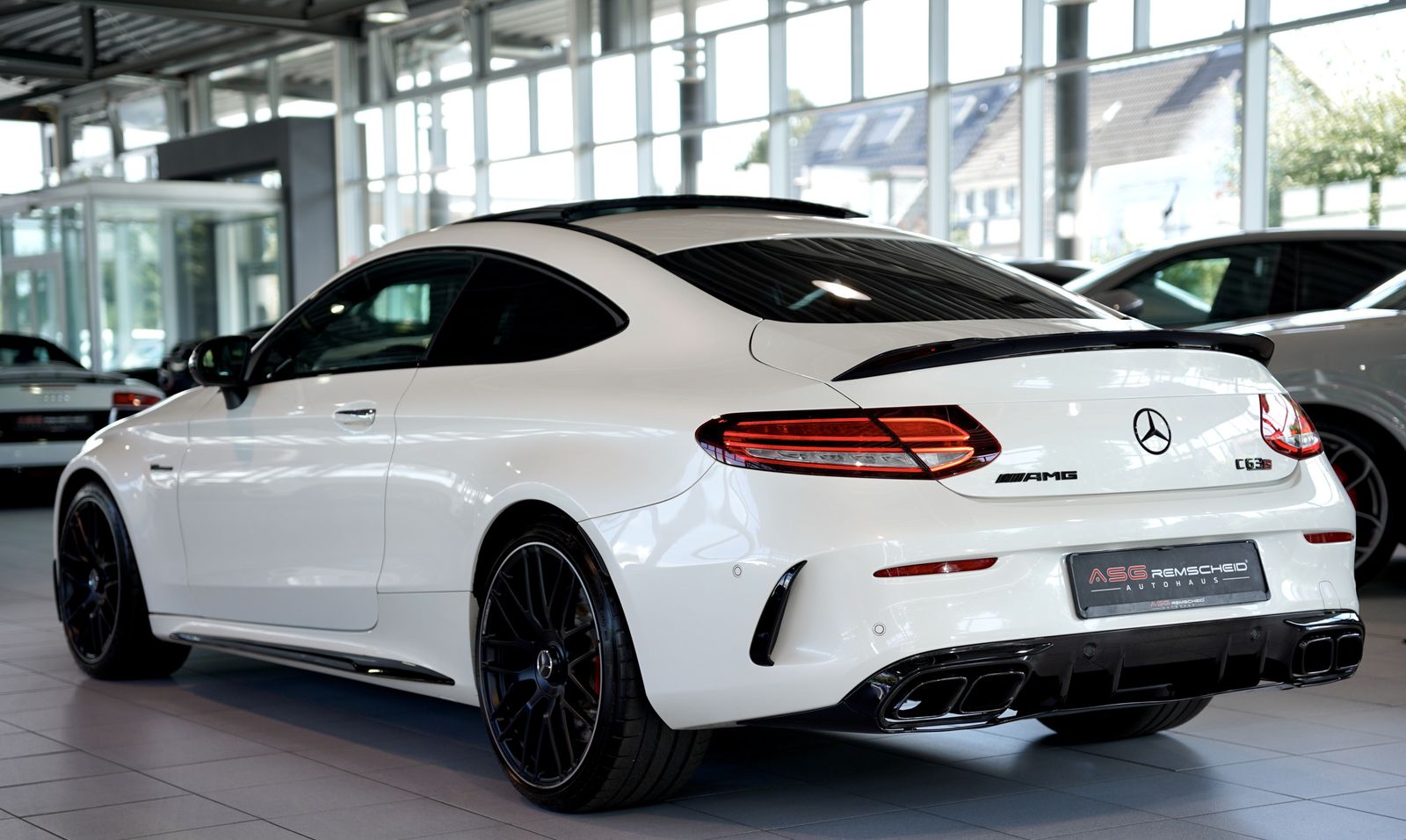 Mercedes Benz C 63 Amg