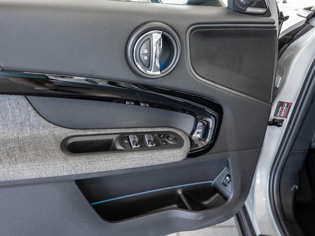 MINI Countryman Cooper SE ALL4 Classic Trim LED NAVI