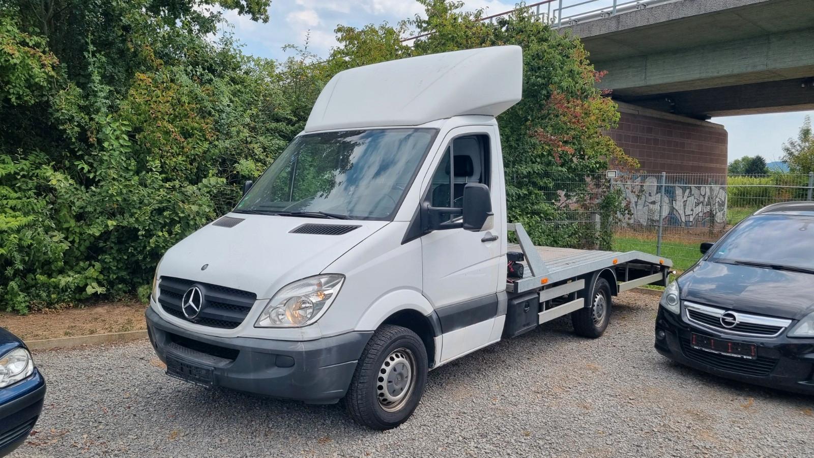 Mercedes-Benz Sprinter II Pritsche CDI Abschleppwagen