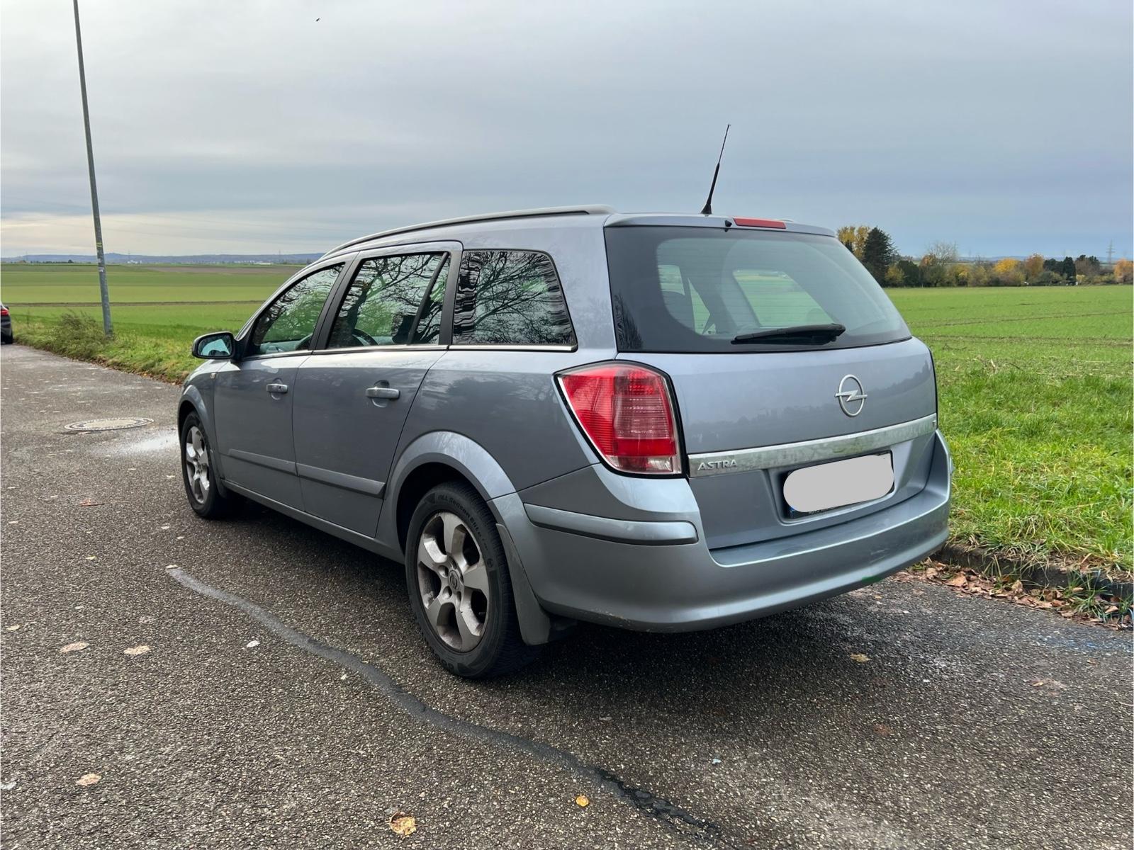 Opel Astra 2005 — photo 5