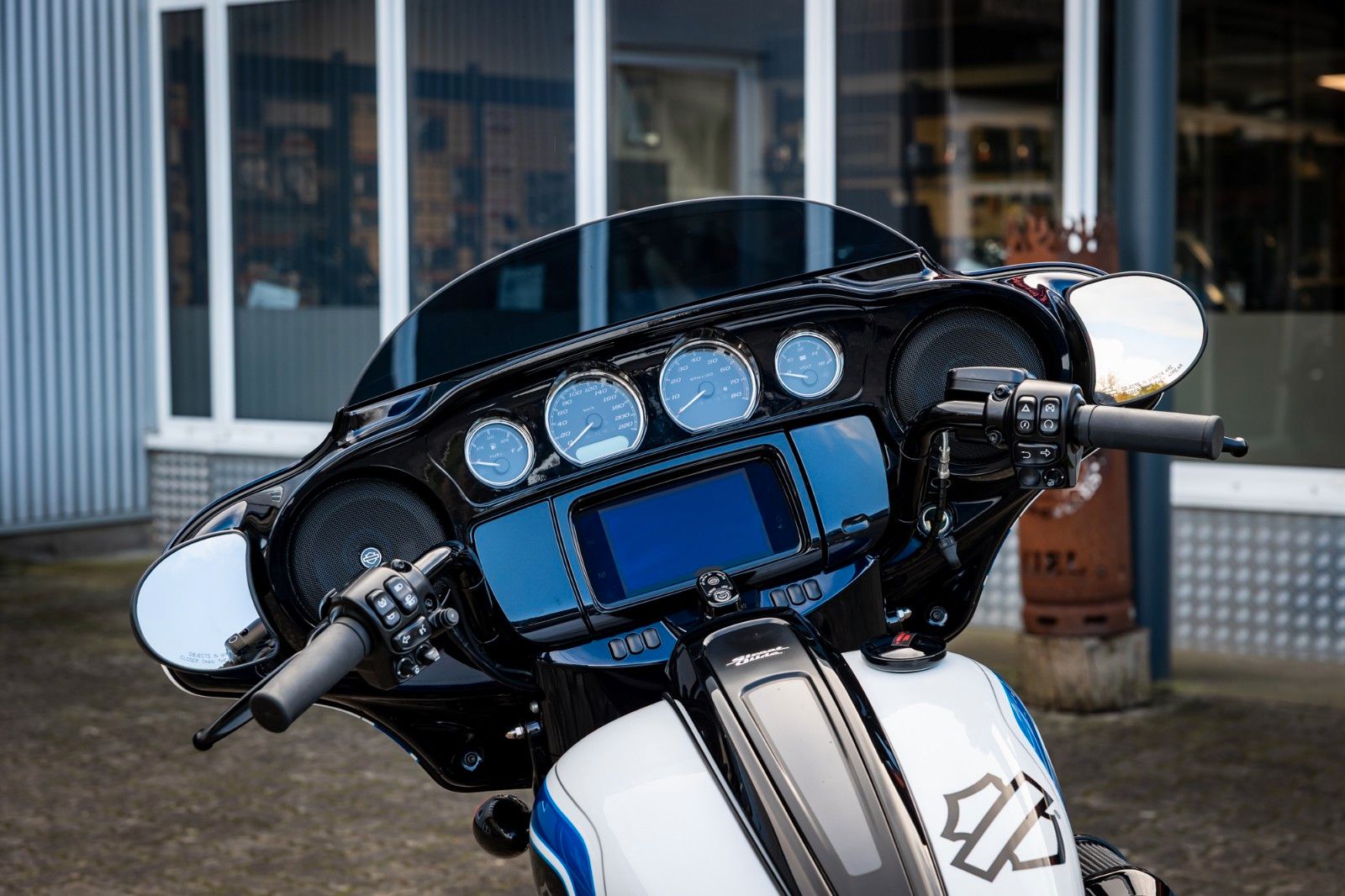 Fahrzeugabbildung Harley-Davidson STREET GLIDE SPECIAL FLHXS 148 CUI  - TORXSTER -