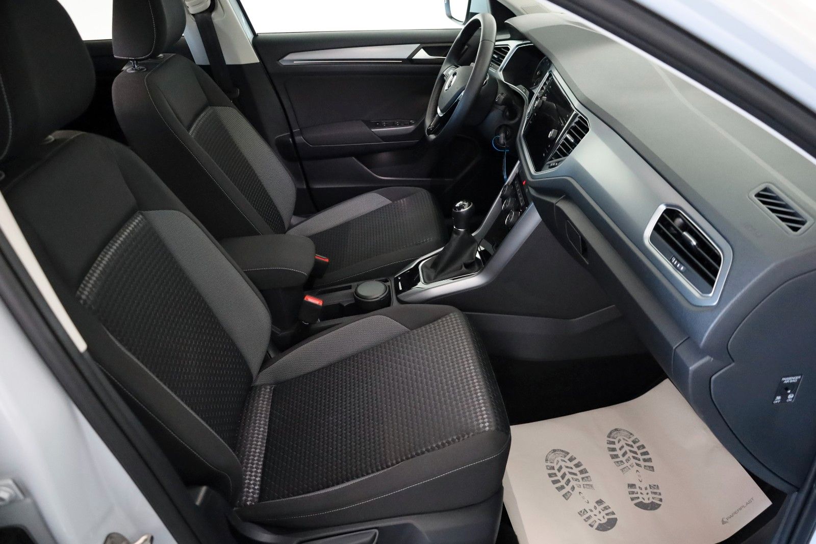 Fahrzeugabbildung Volkswagen T-Roc Active Navi,LED,SH,PDC,Apple CarPlay