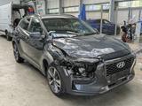 Hyundai Kona 1.6 TGDI Autm. Premium 4WD LED R-KAM HUD - Hyundai: Unfallwagen