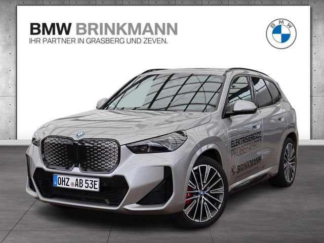 BMW iX1 xDrive30 Elektro M Sport AHK Pano Head-Up Na