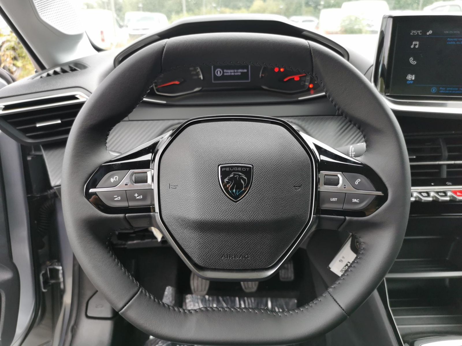 Fahrzeugabbildung Peugeot 208 Style 100 PS MT