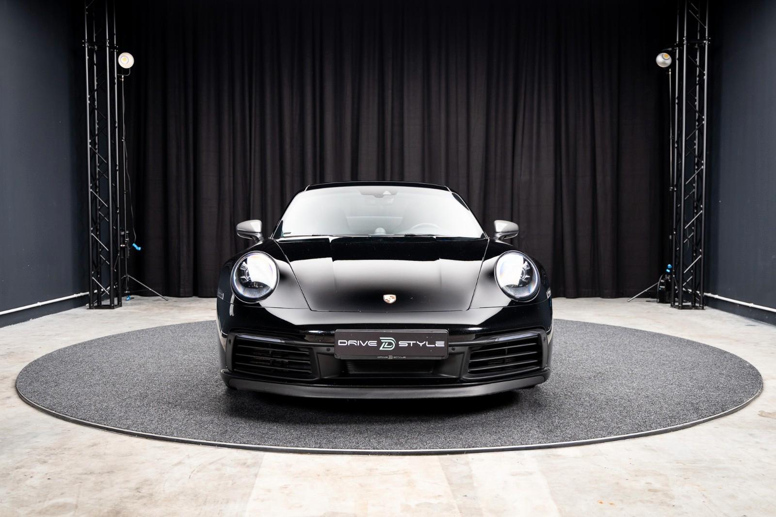 Porsche Carrera T + PDK + Sport Chrono + Matrix LED