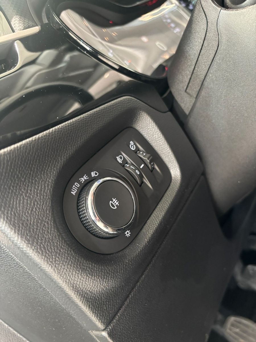 Fahrzeugabbildung Opel Corsa F 1.2 EDITION NAVI/LED/TEMP/PDC/SPORT/DAB+