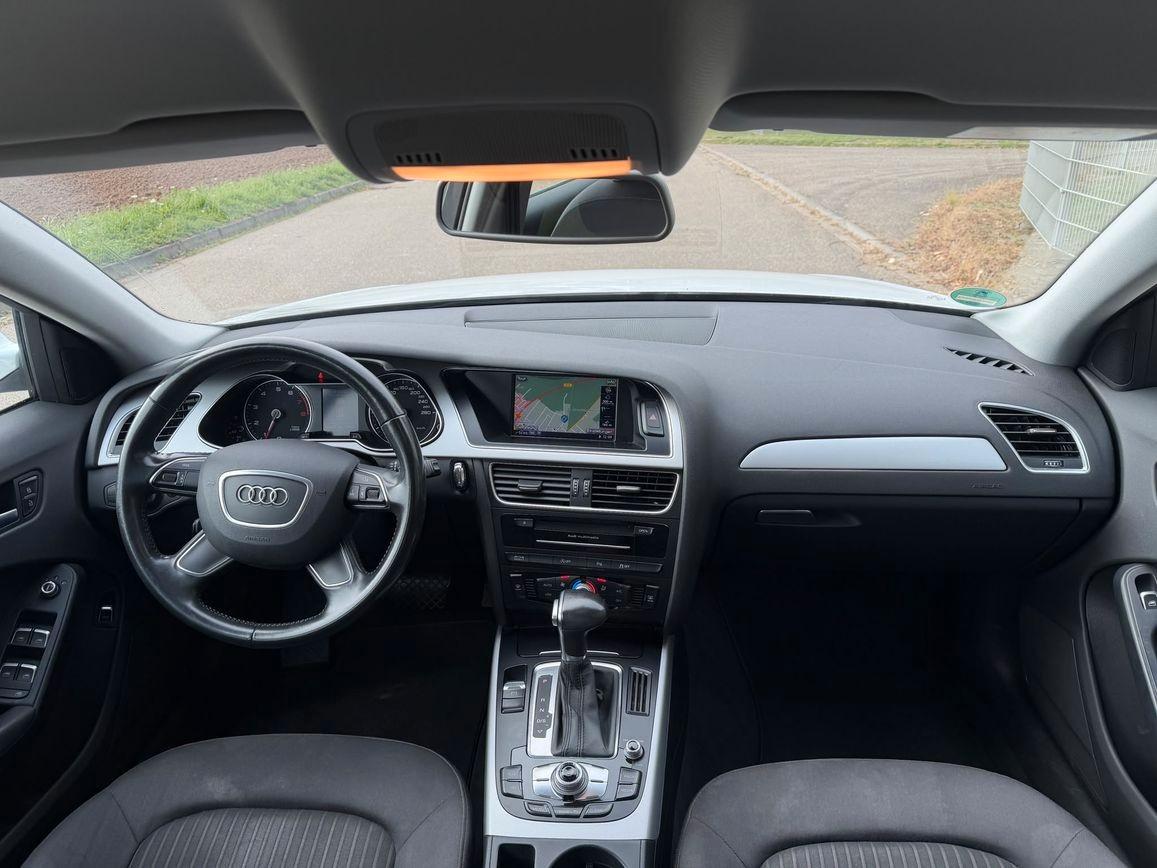 Audi A4 2015 — photo 6