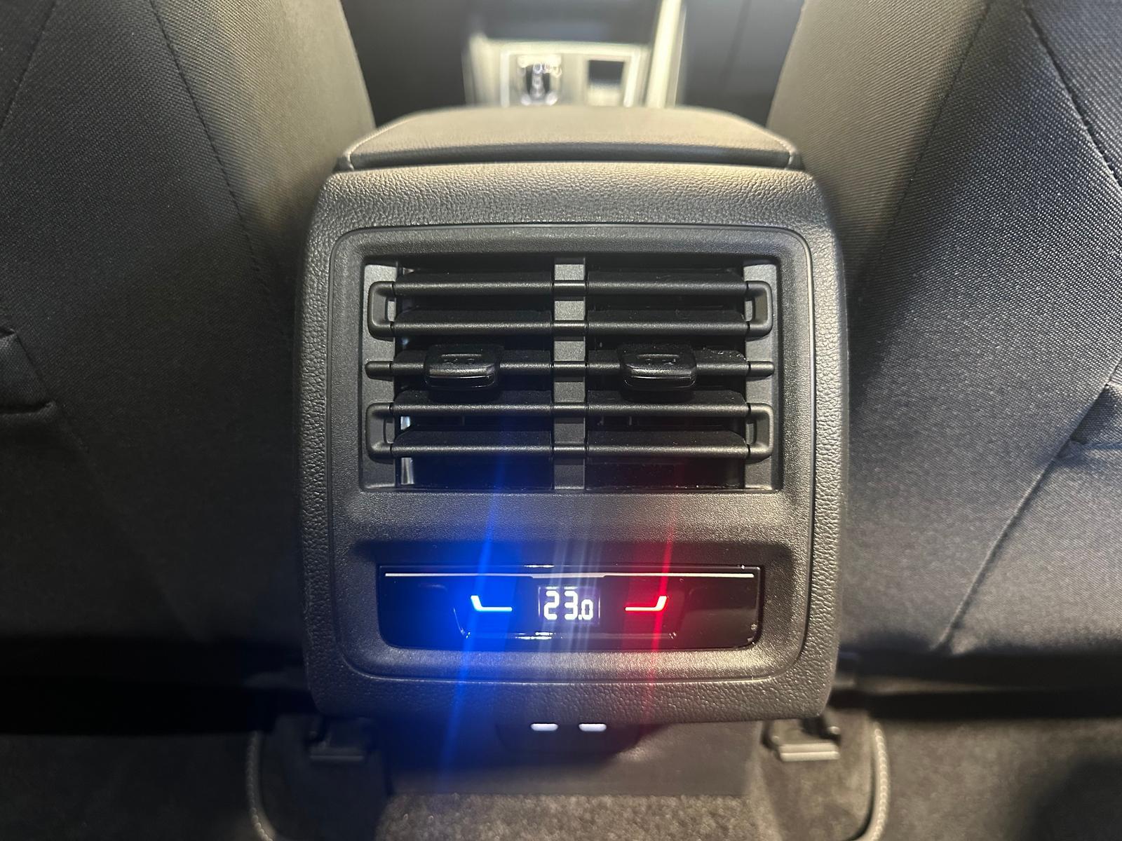 Volkswagen Golf 2.0 TDI DSG Life LED virt.Cock. Navi ACC RF, миниатюра 21