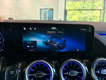 2025 Mercedes-BENZ EQA 缩略图 44