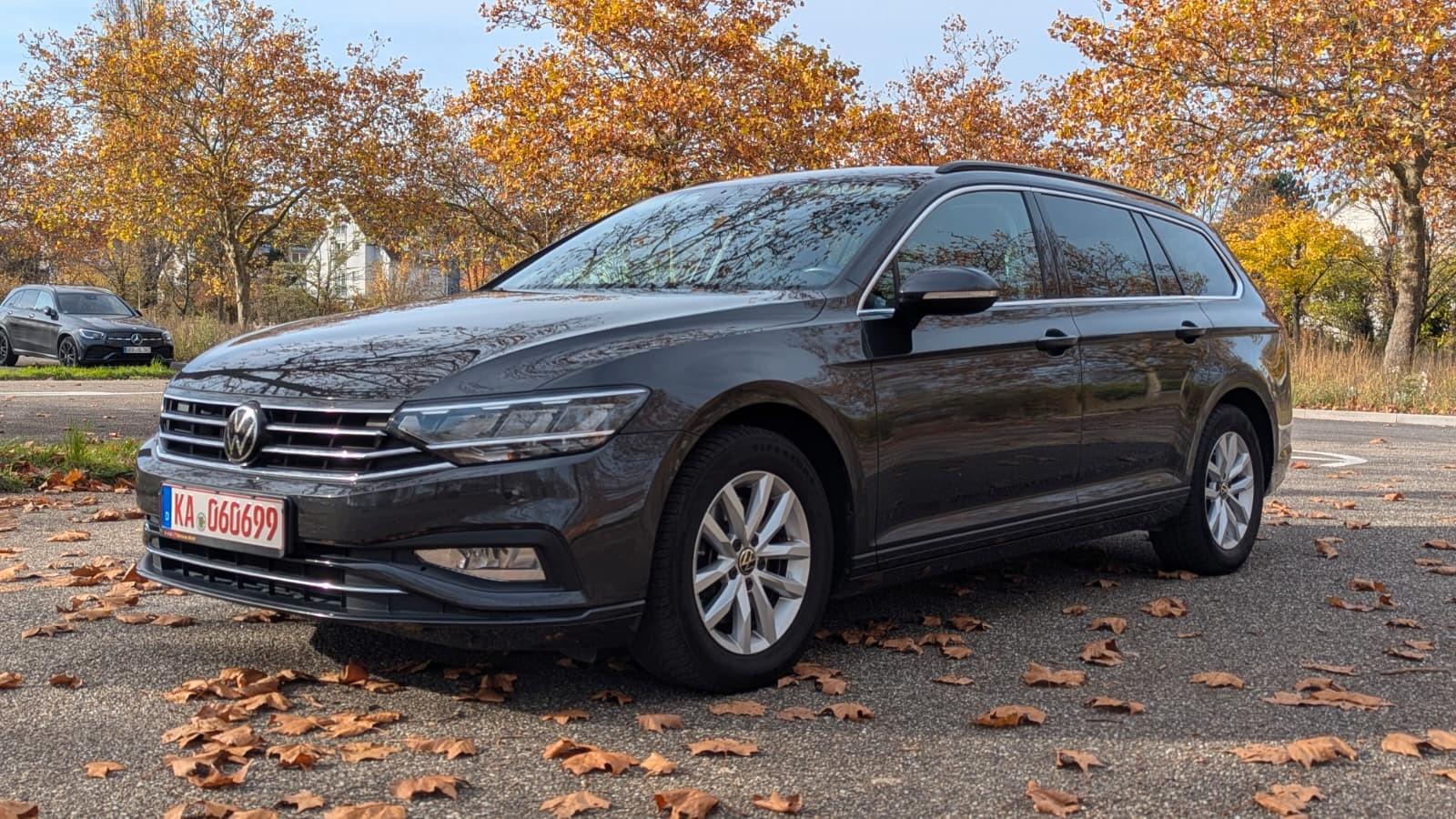 Volkswagen Passat Variant Business, ACC, DSG, 1.Hand