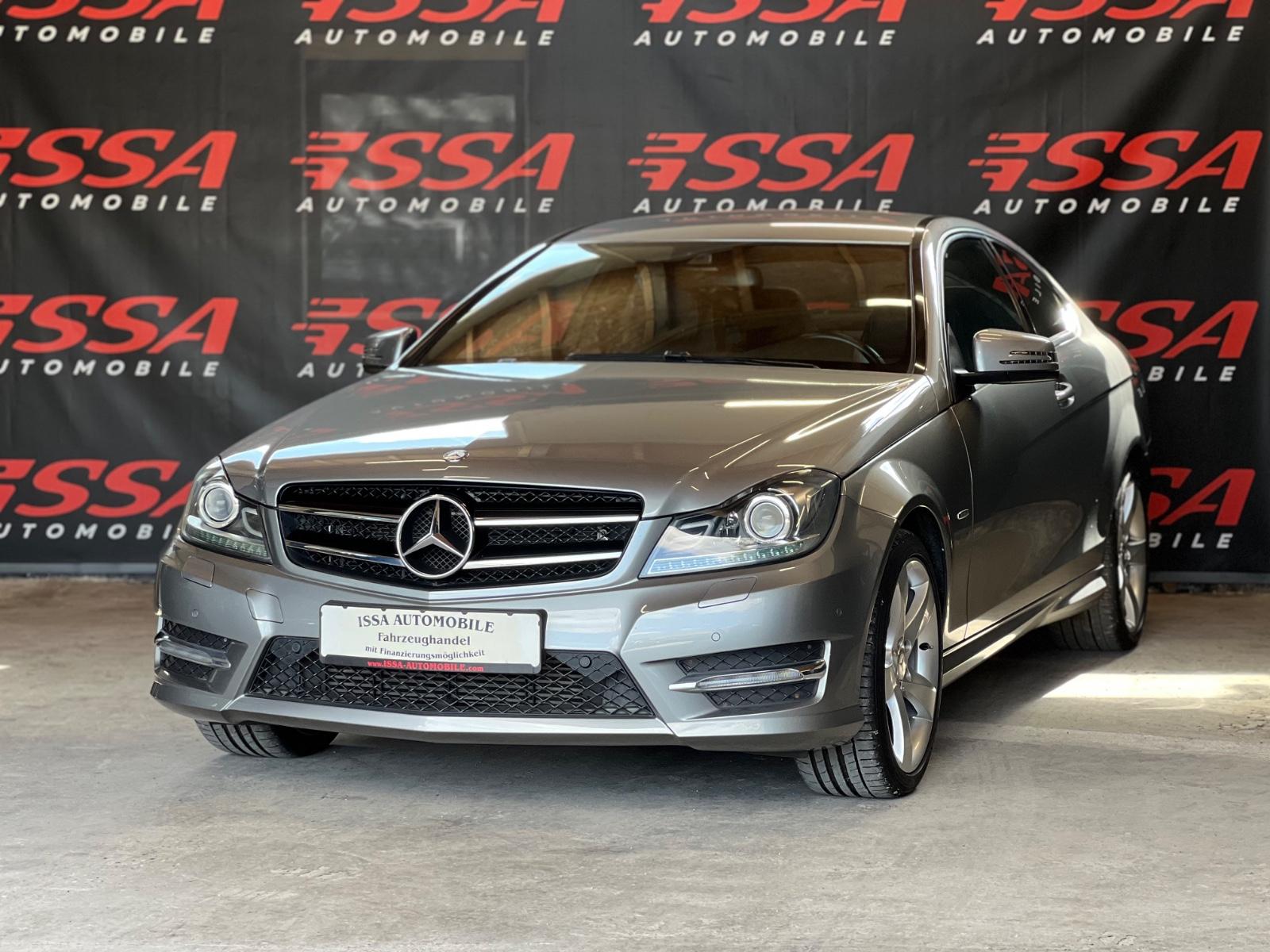 Mercedes-Benz C 200 Edition C AMG/Alcantara/Navi/SHZ/8-Fach