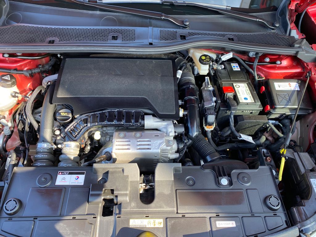 Fahrzeugabbildung Citroën C4 PureTech 130 Stop&Start FEEL PACK *Kamera*