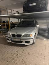 BMW E46 330i Original m Paket innen außen - BMW 330 mit Benzin-Antrieb: Kombi, E46 330i