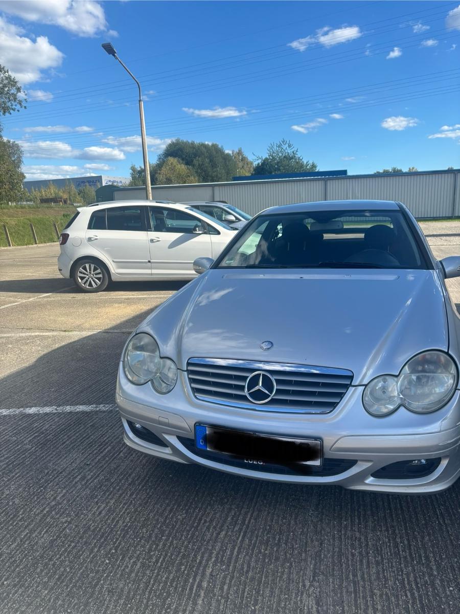 Mercedes-Benz CLC 200