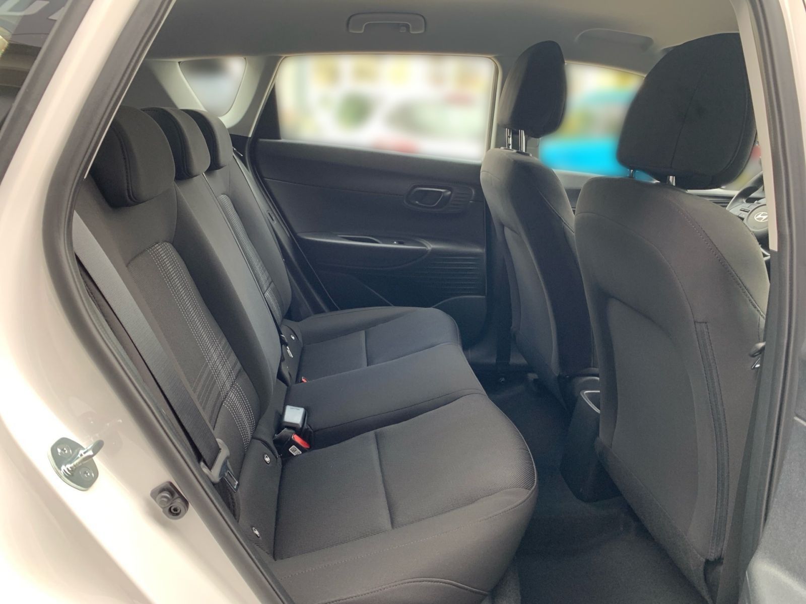 Fahrzeugabbildung Hyundai BAYON 1.0 T-GDI Select Navi Kamera Allwetter