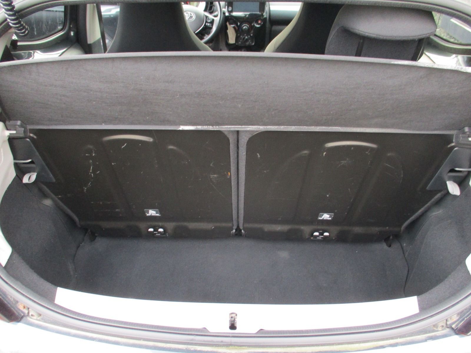 Fahrzeugabbildung Toyota Aygo 1.0 x-style  Faltdach