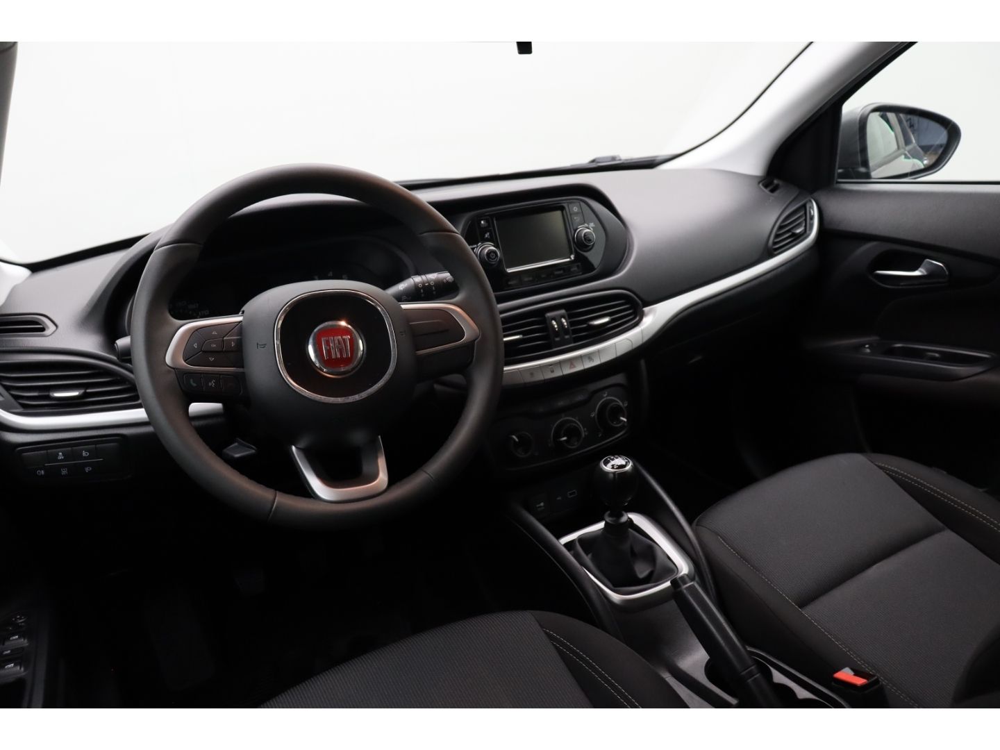 Fahrzeugabbildung Fiat Tipo 1.4 Easy Sitzheizung Navi Klimaanlage