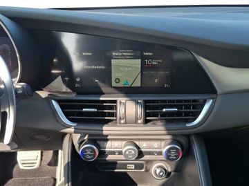 Alfa Romeo Giulia Veloce Q4 2.0 Turbo 16V Kam.+KeyLess+SHZ