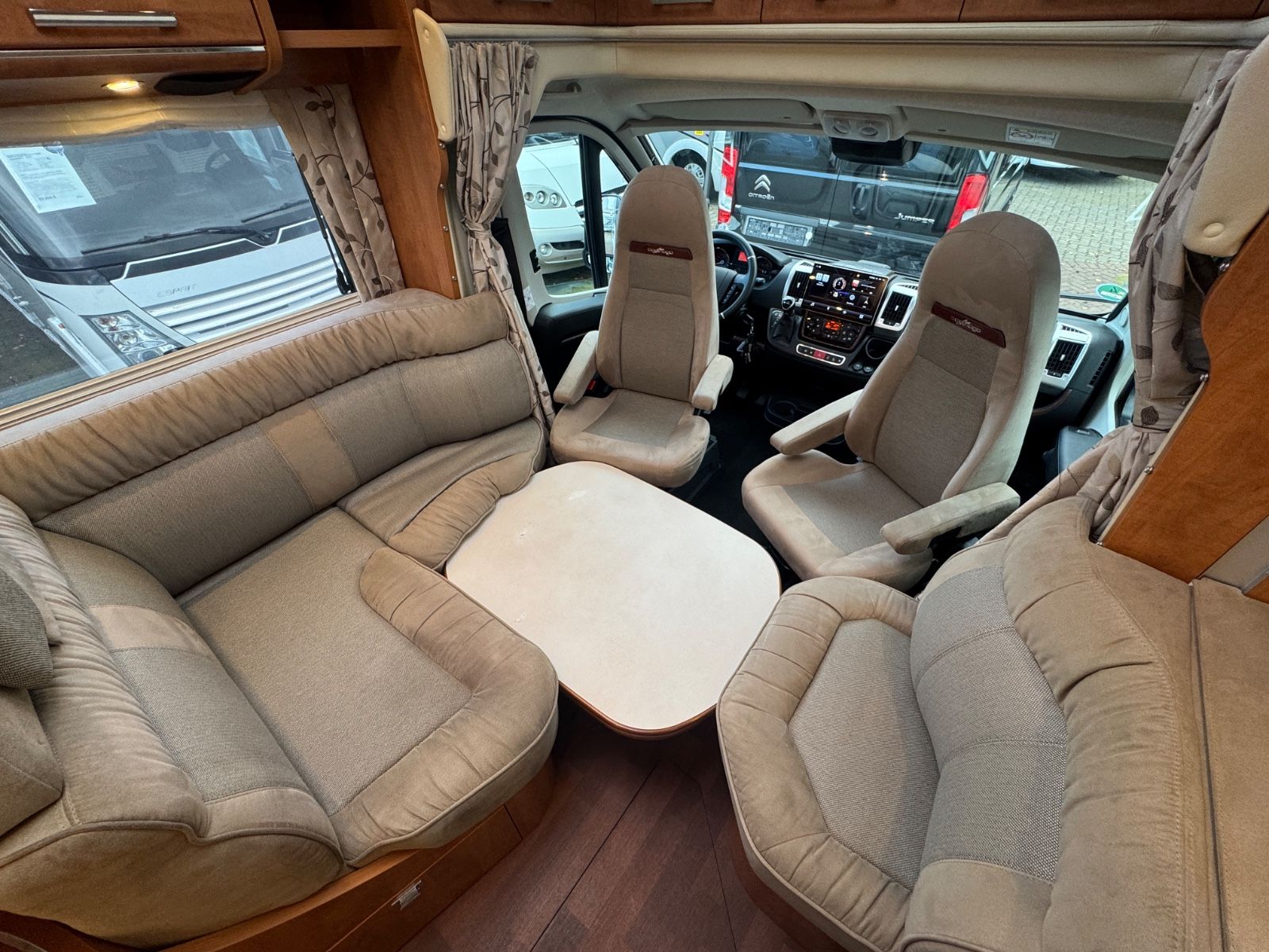 Fahrzeugabbildung Carthago CHIC C-LINE T 4.9 LE 9GT AUTOMATIK DUCATO MAXI