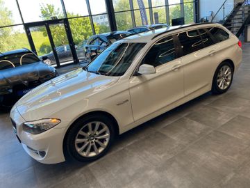 BMW 530 d xDrive *VOLLLEDER*NAVI*AHK*4-ZONEN KLIMA*