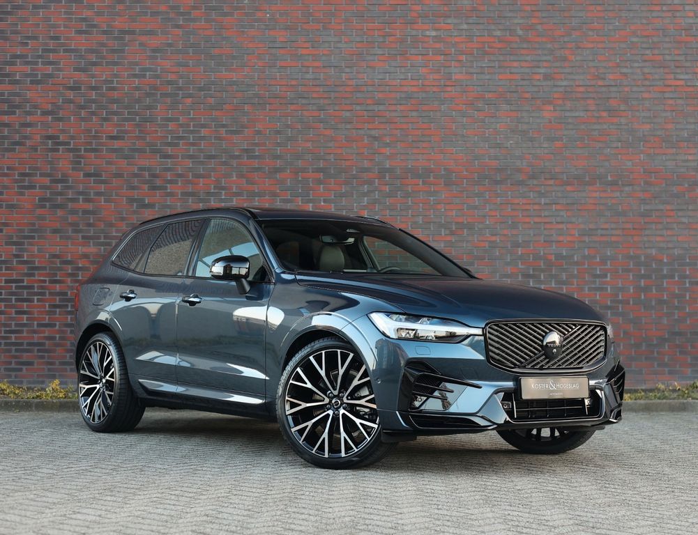 Volvo XC60 T8 AWD Ultra Dark - Heico - Neu - Voll