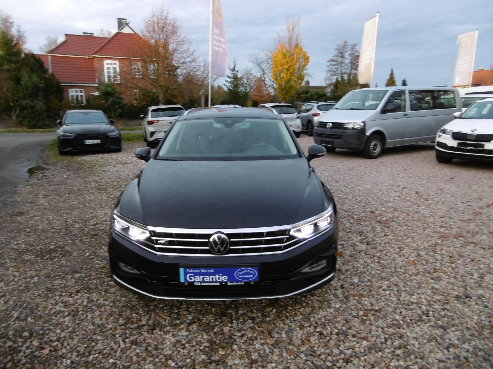 Volkswagen Passat Variant Elegance 4Motion R Line