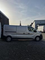 Nissan NV300 - Nissan NV300 von privat
