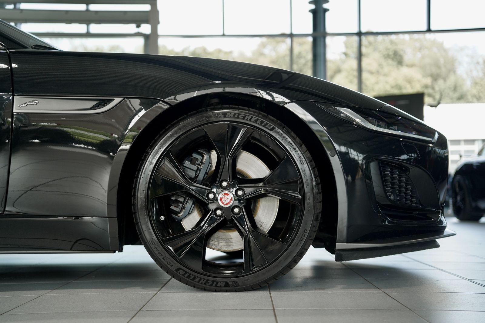Jaguar F Type