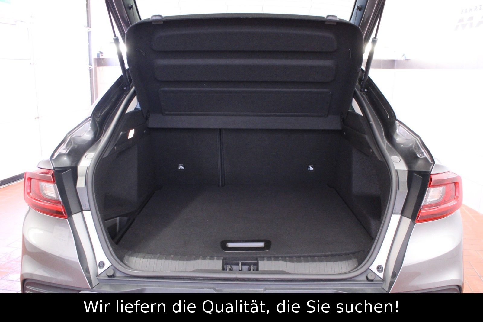 Fahrzeugabbildung Renault Arkana Mild Hybrid 140 EDC Techno