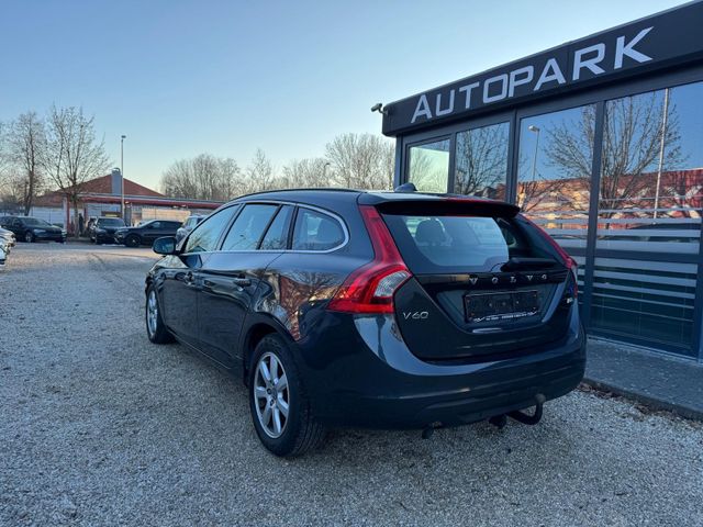 Volvo V60  D3 Kombi Momentum 2.0*Automatik*Tempomat*