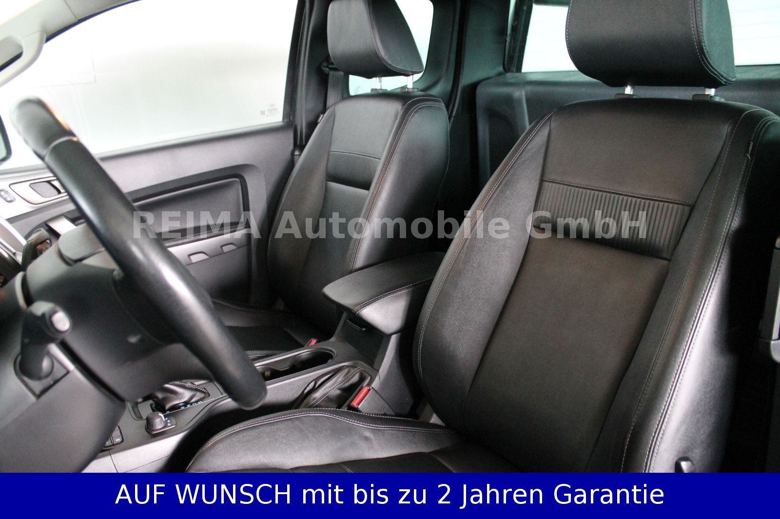 Fahrzeugabbildung Ford Ranger Limited Extrakabine 4x4, Trittbretter