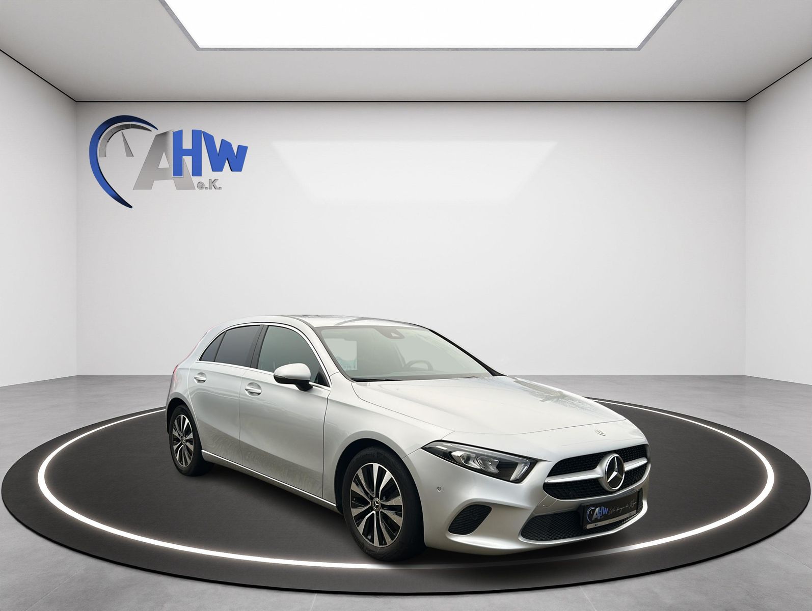 Fahrzeugabbildung Mercedes-Benz A 180 d 8G-DCT Advanced