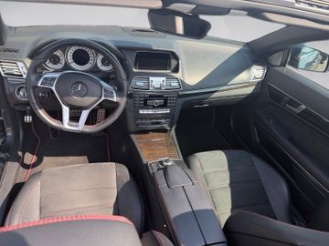 Mercedes E 300 - 12