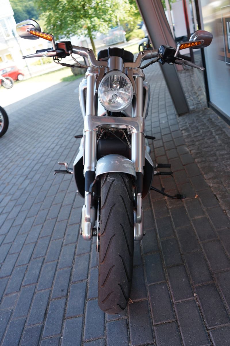 Fahrzeugabbildung Harley-Davidson V-Rod Muscle mit KESS-TECH