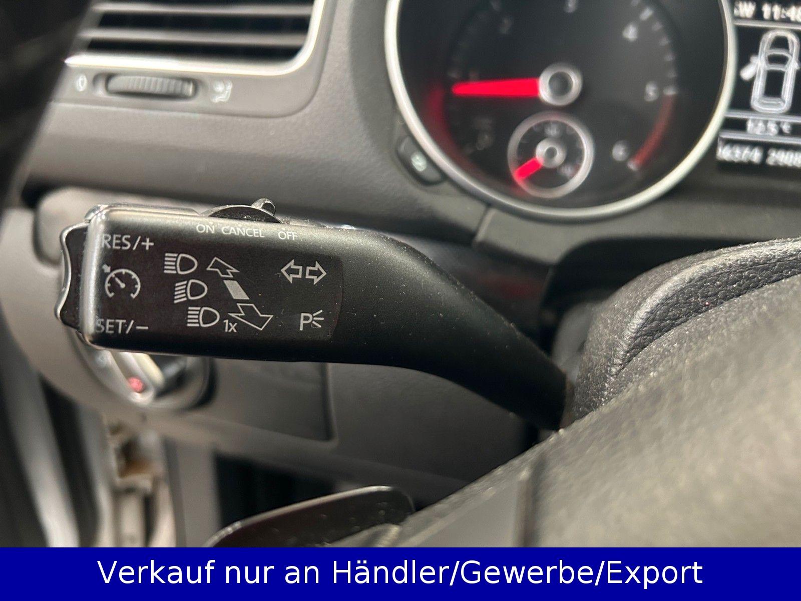 Volkswagen Golf 2011 — photo 17