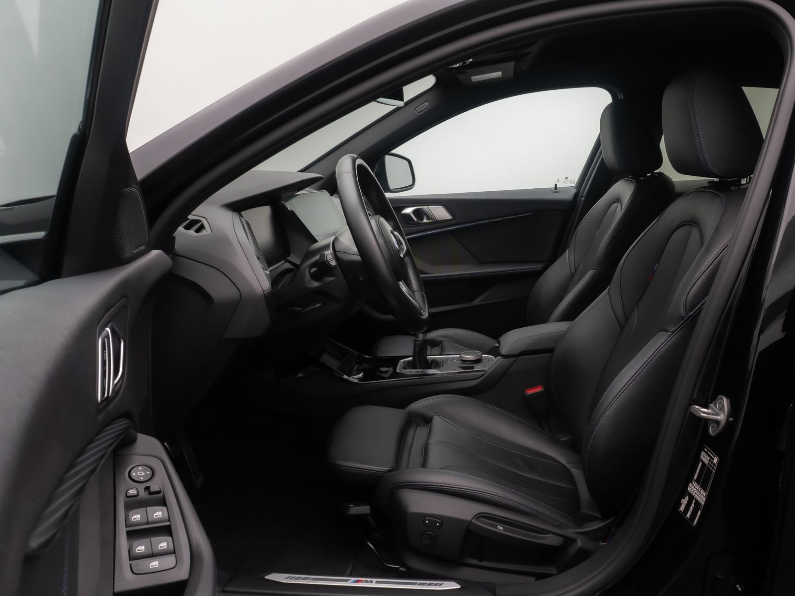 Fahrzeugabbildung BMW 118i M Sport DAB Komfort H/K LED Leder 18Zoll