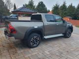 Toyota Hilux Double Cab Executive 4x4 Automatik - Toyota Hilux von privat