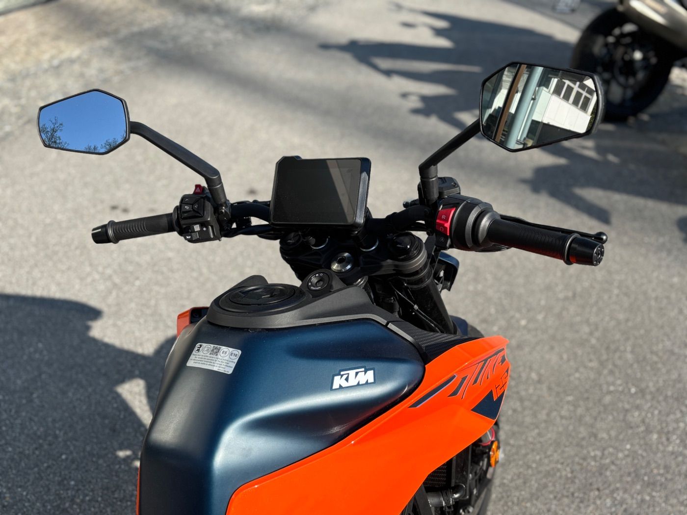 Fahrzeugabbildung KTM 125 Duke