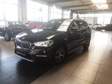 BMW X1 xDrive 20 i xLine AHK E Klappe Teilleder - BMW X1: Braun