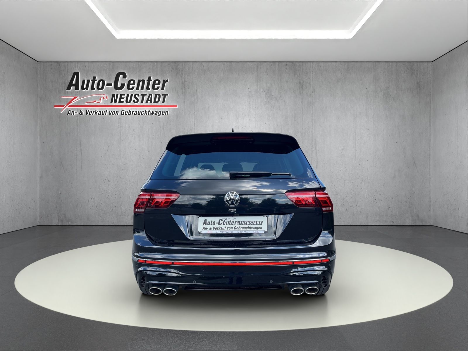 Volkswagen Tiguan R 4Motion MATRIX-LED HUD ACC APP 1-HAND foto 4