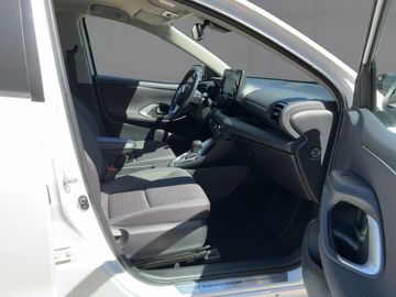 Toyota Yaris - 12