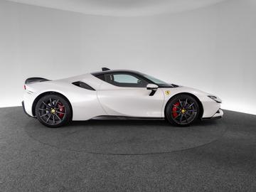 2021 Ferrari SF90 照片 4