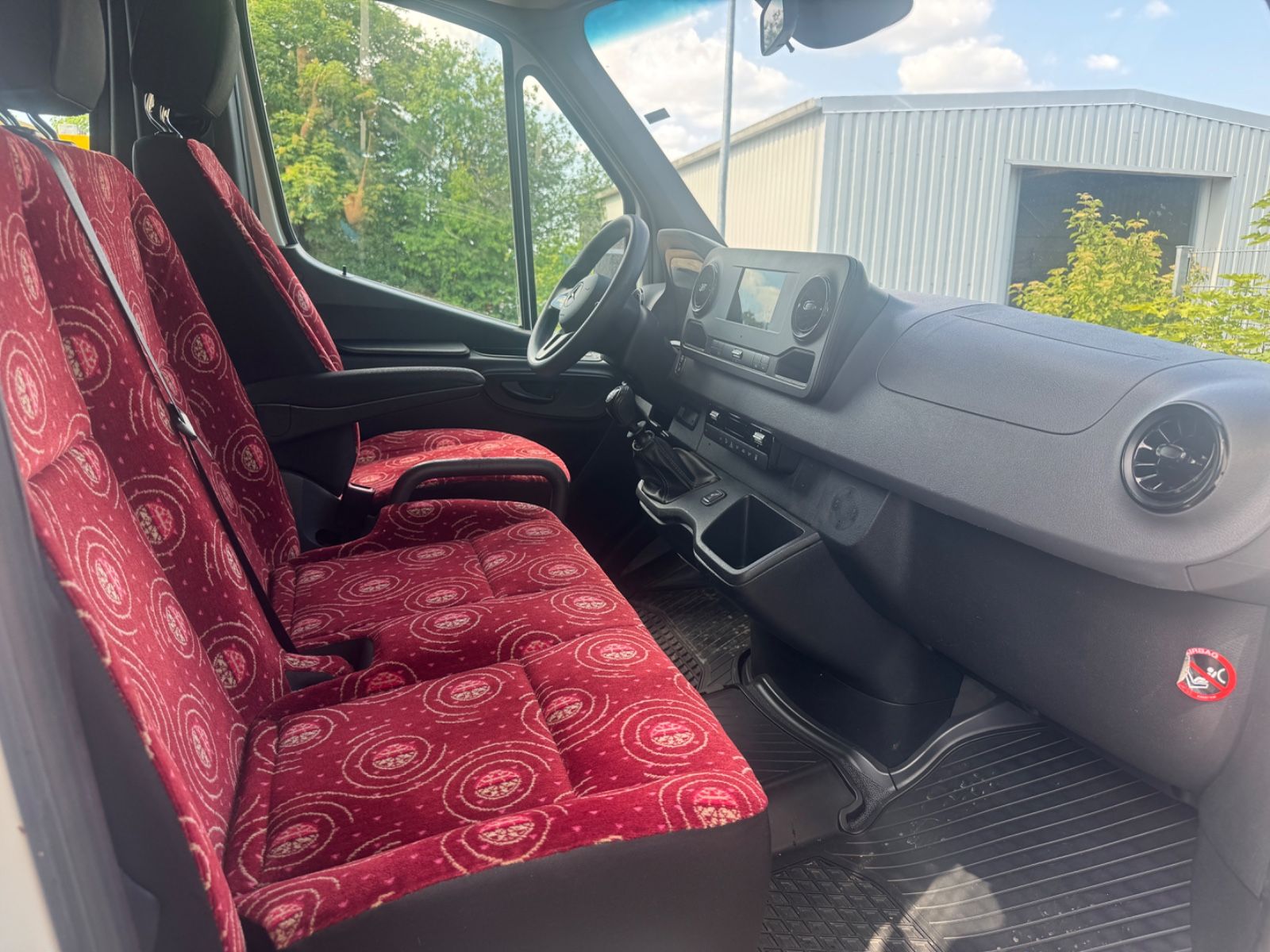 Fahrzeugabbildung Mercedes-Benz Sprinter III 314 CDI 9 Sitzer Klima+Lane+Toterwi