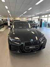 BMW i4 M50 - - BMW i4 von privat